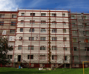 Príprava lešenia pred rekonštrukciou